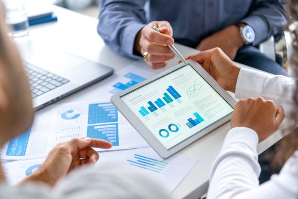 Best ChatGPT Prompts for a Financial Advisor
